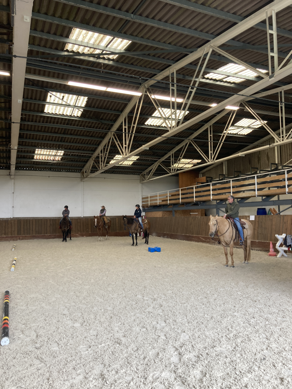 Stage RIDE THE PATTERN - Horsemanship/Pleasure - Ranch Riding avec Elodie Bays